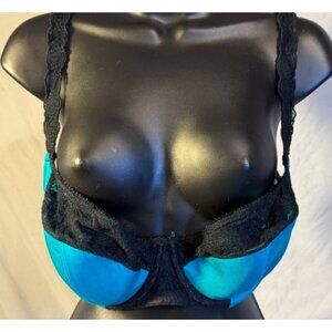 Cacique Intimates Teal Lacy Bra Womens Size 42C Underwire Sexy Push Up